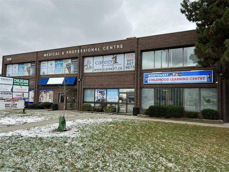 2978, Islington, Humber Summit, Toronto