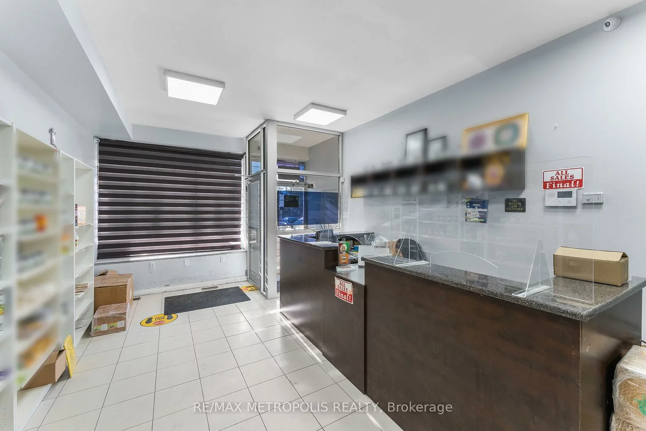 2661, ISLINGTON, Thistletown-Beaumonde Heights, Toronto