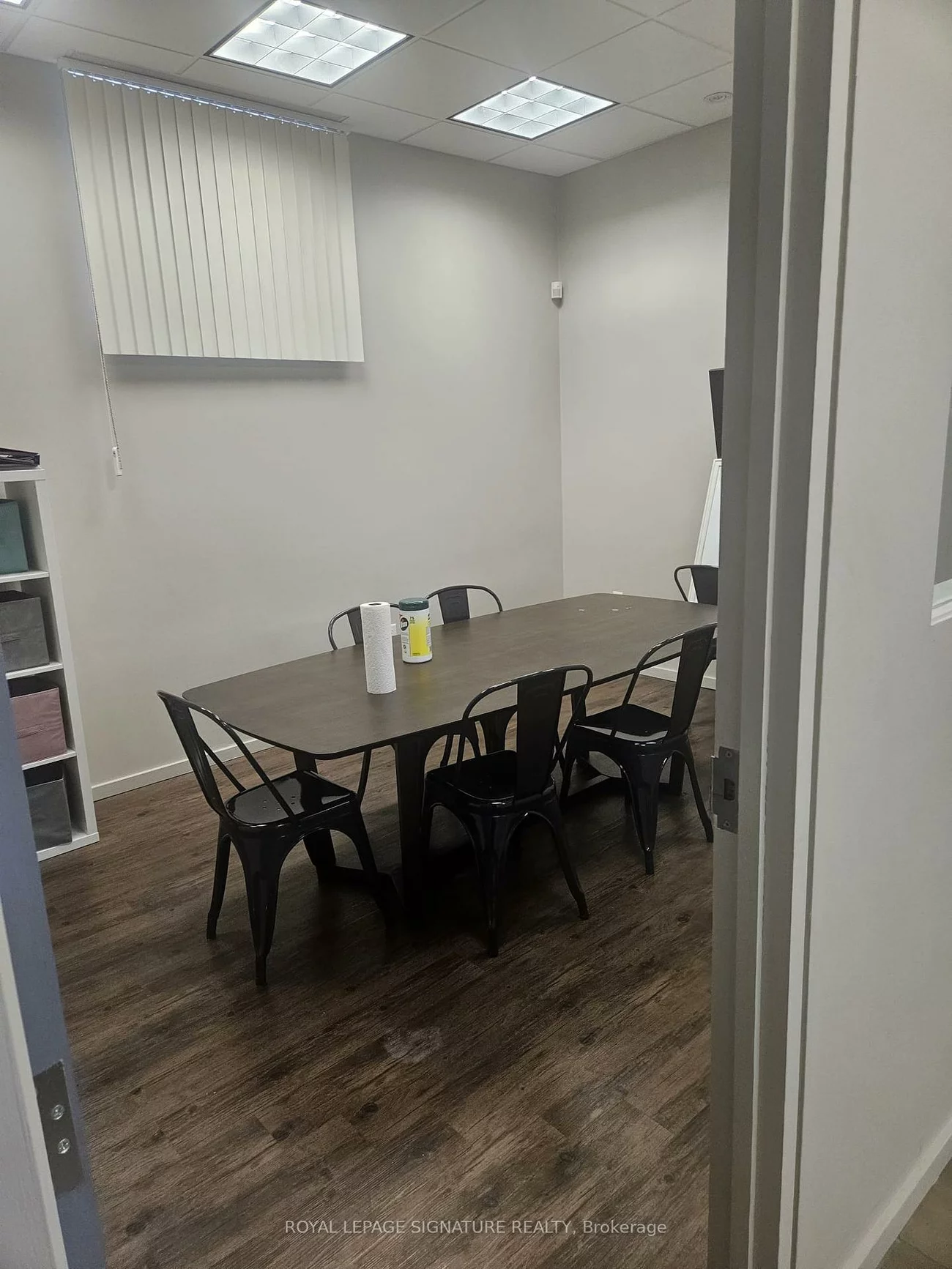 204, Pellatt, Humberlea-Pelmo Park W5, Toronto