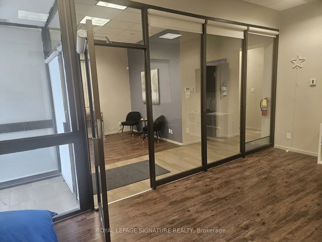 204, Pellatt, Humberlea-Pelmo Park W5, Toronto