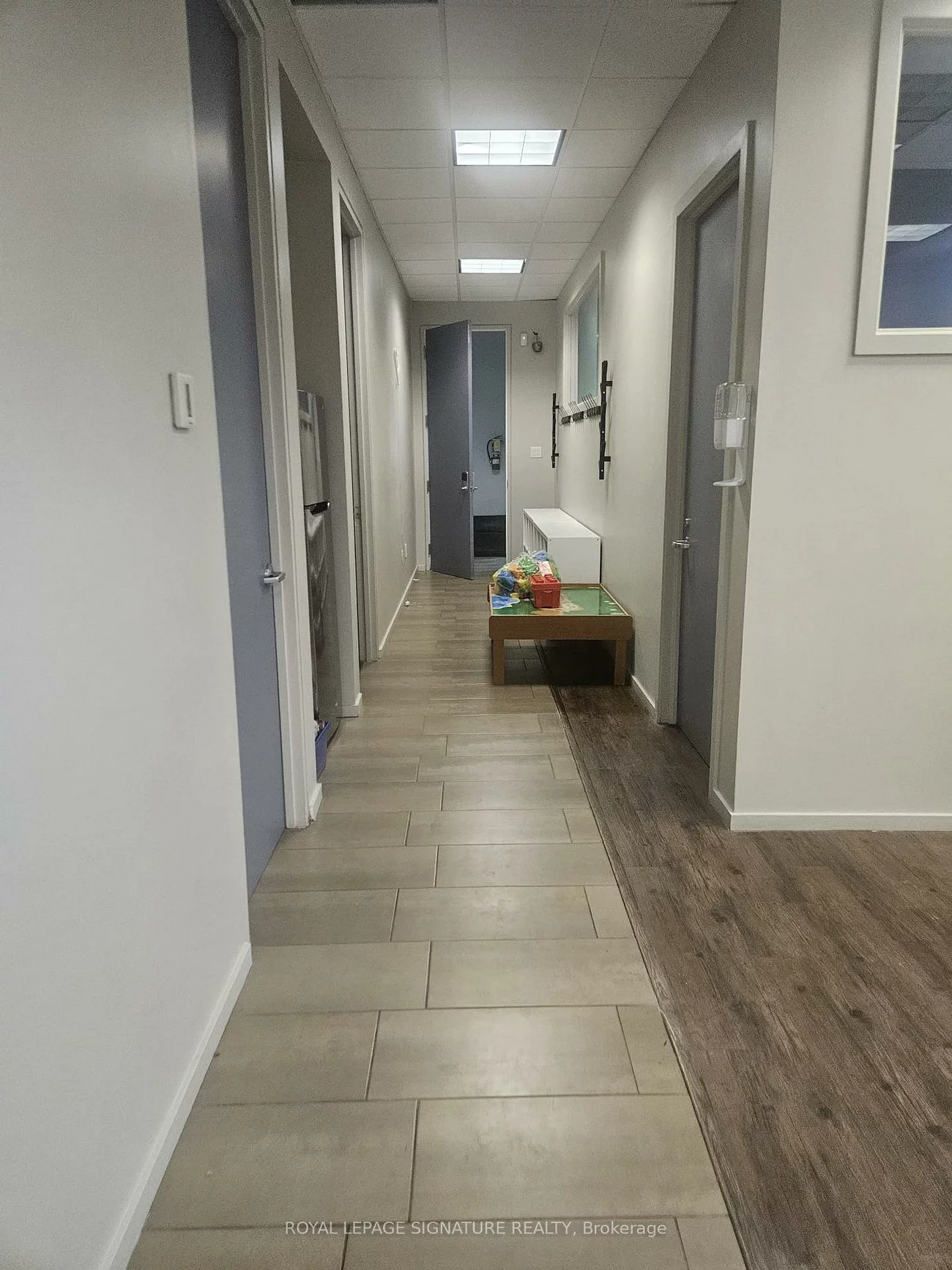 204, Pellatt, Humberlea-Pelmo Park W5, Toronto