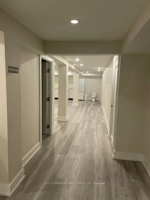 699, The Queensway, Stonegate-Queensway, Toronto