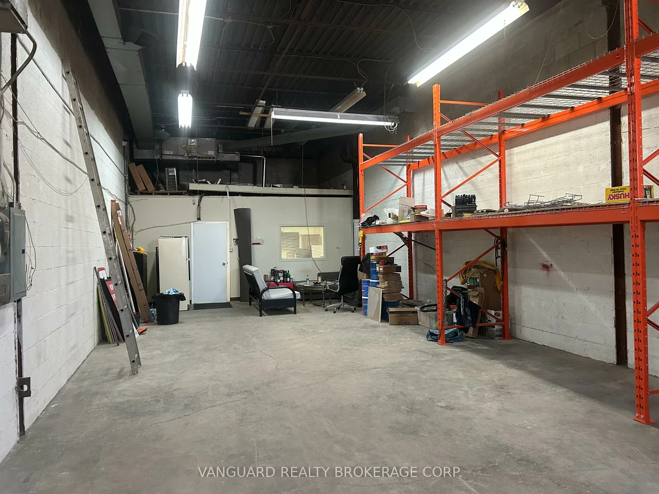 17, Canso, West Humber-Clairville, Toronto