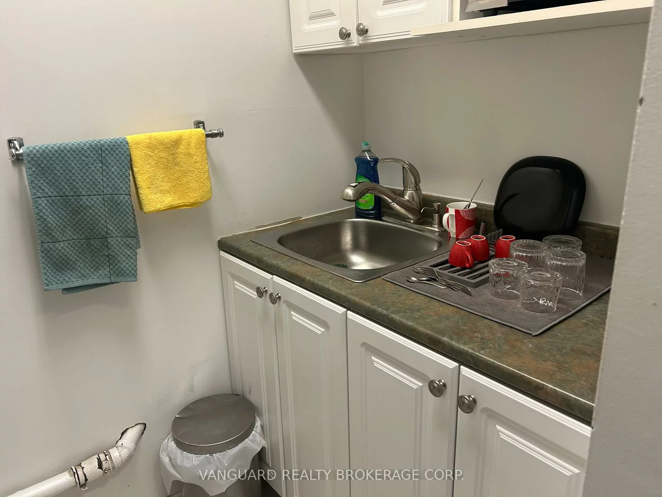 17, Canso, West Humber-Clairville, Toronto