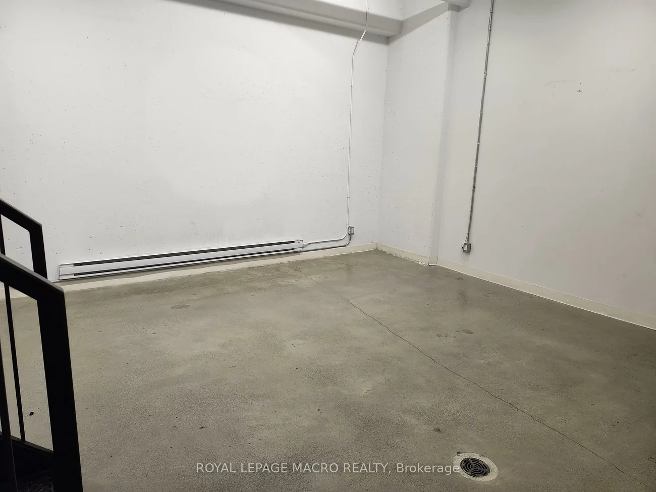 1205, Queen, South Parkdale, Toronto