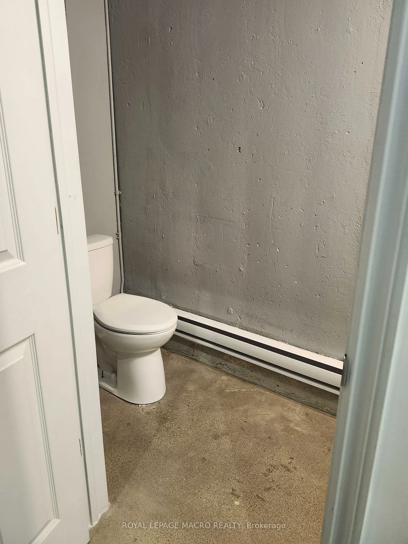 1205, Queen, South Parkdale, Toronto