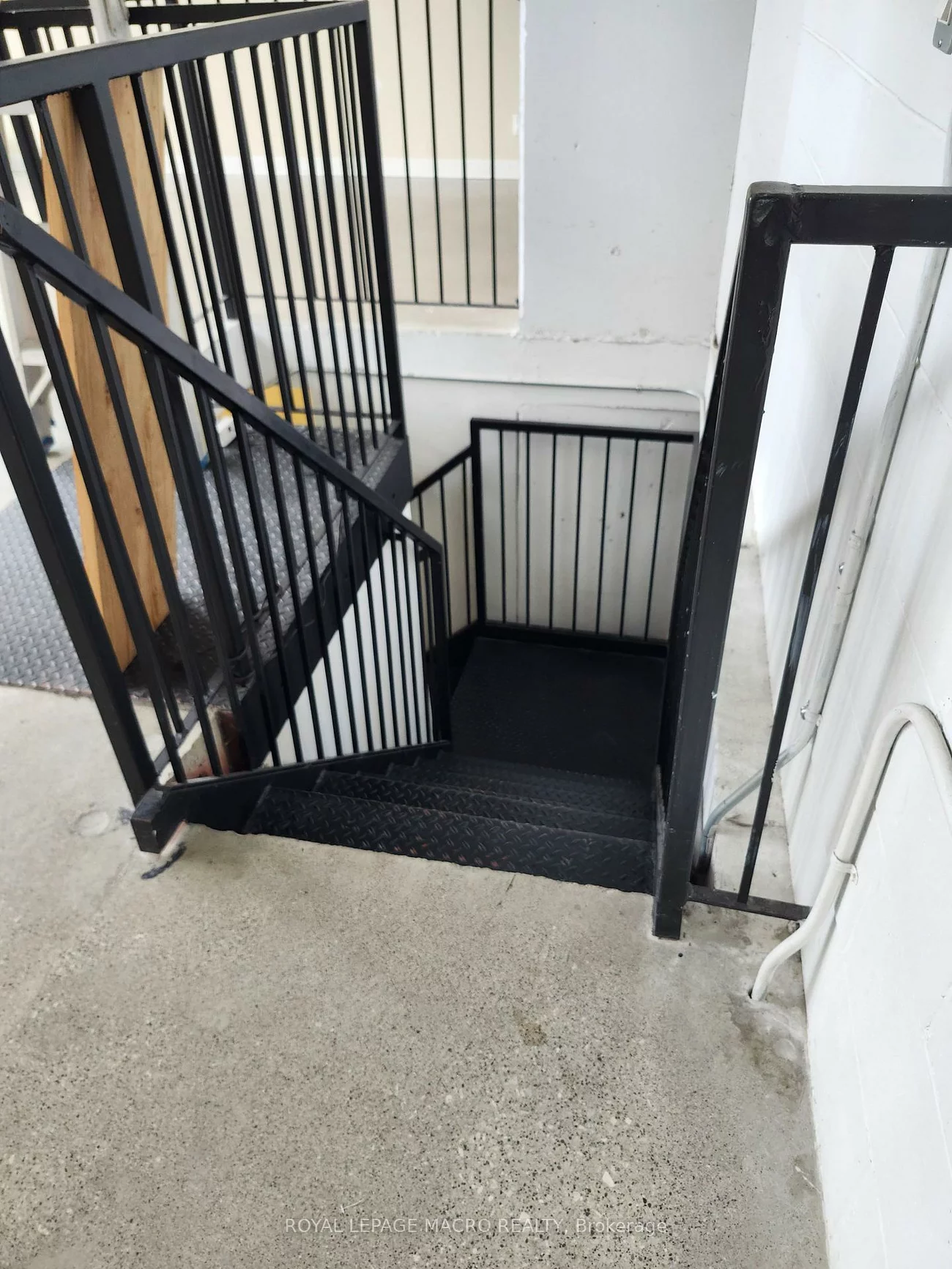 1205, Queen, South Parkdale, Toronto