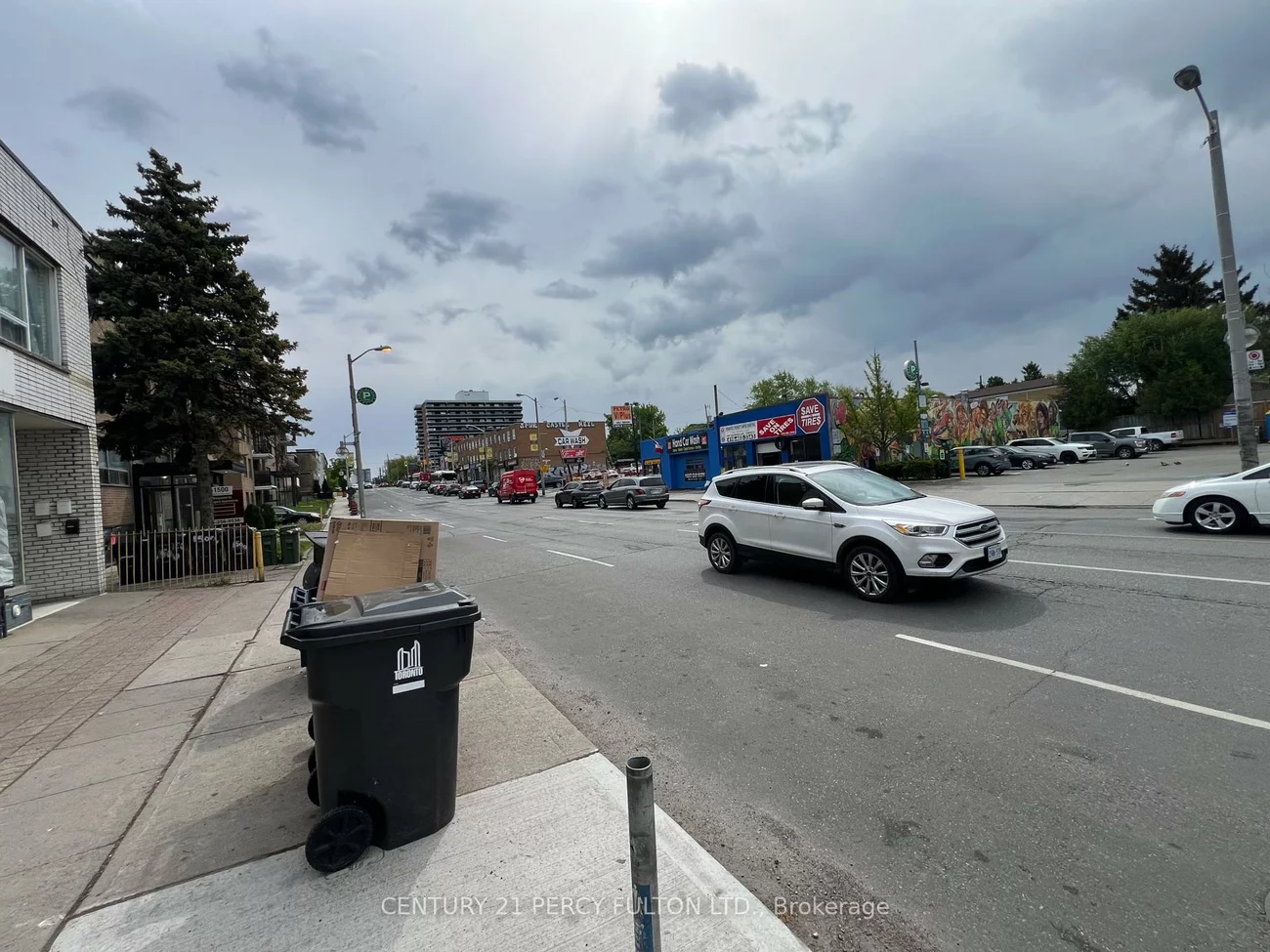 1506, Eglinton, Briar Hill-Belgravia, Toronto