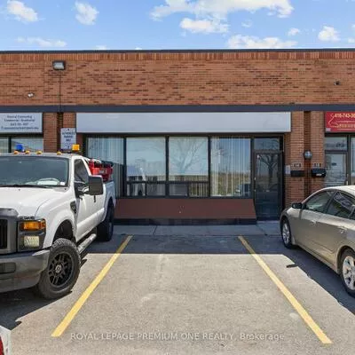 750, Oakdale, Glenfield-Jane Heights, Toronto