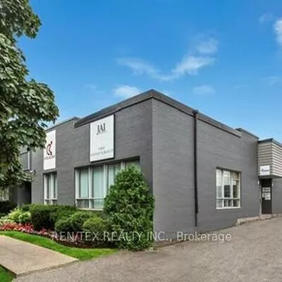 105, Brisbane, York University Heights, Toronto