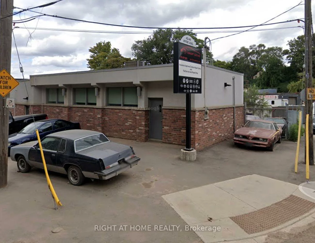 42, Hyde, Keelesdale-Eglinton West, Toronto