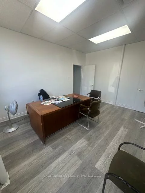 465, Norfinch, Downsview-Roding-CFB, Toronto