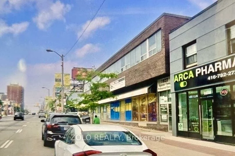 1612, Eglinton, Briar Hill-Belgravia, Toronto