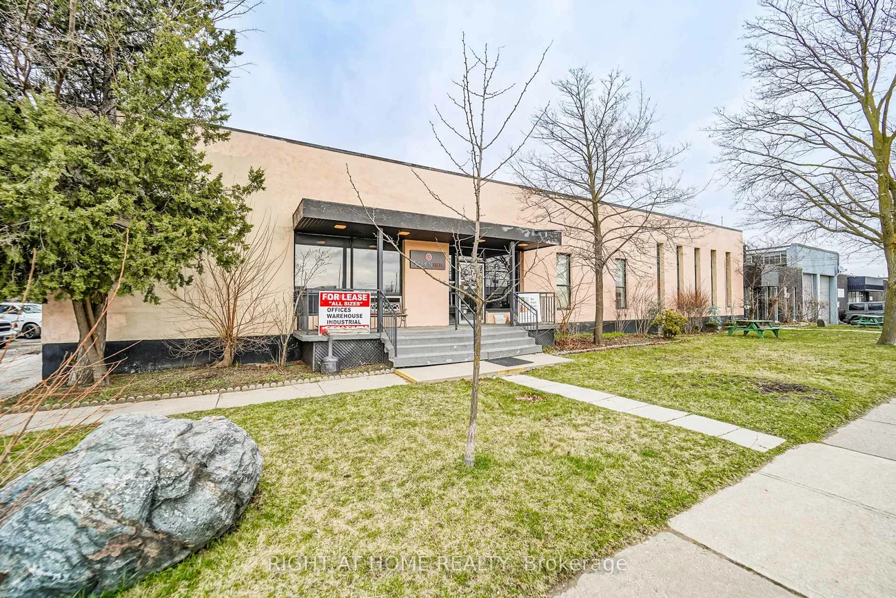 26-30, Six Point, Islington-City Centre West, Toronto