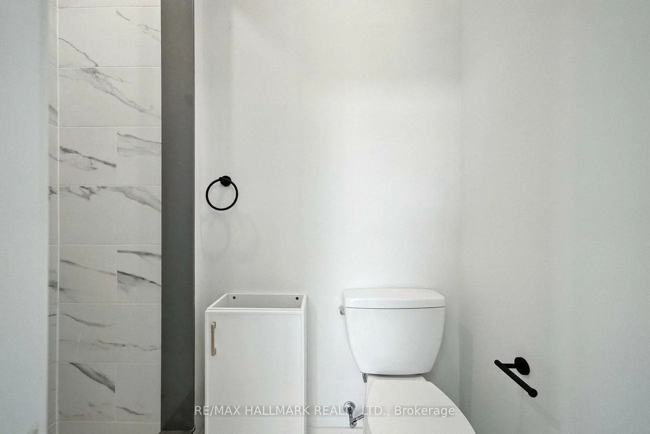 170, Perth, Dovercourt-Wallace Emerson-Junction, Toronto