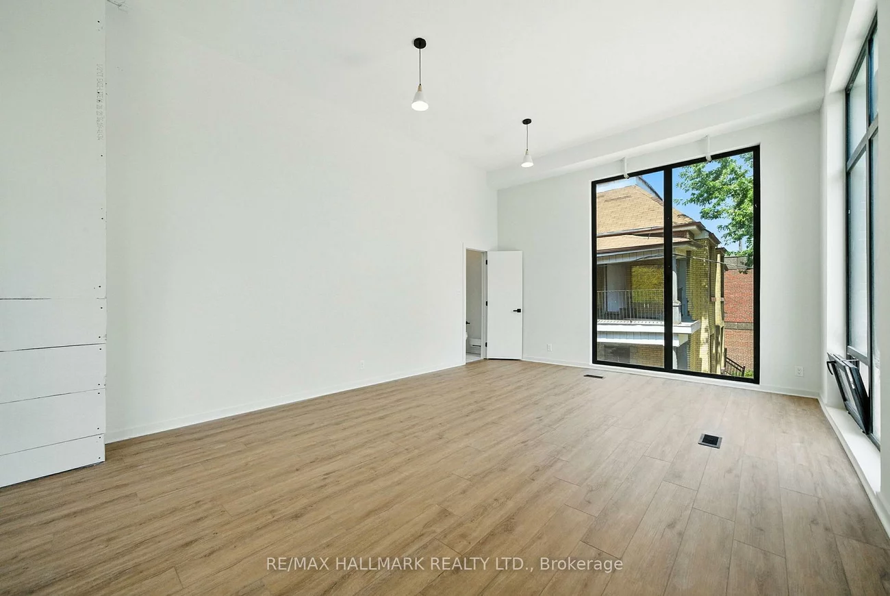 170, Perth, Dovercourt-Wallace Emerson-Junction, Toronto
