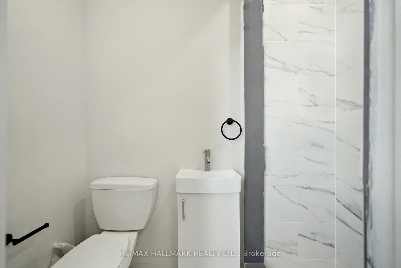 170, Perth, Dovercourt-Wallace Emerson-Junction, Toronto