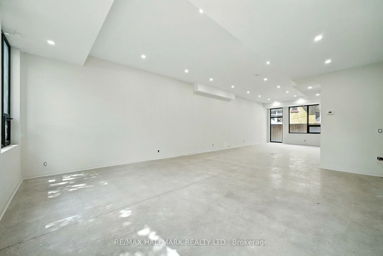 170, Perth, Dovercourt-Wallace Emerson-Junction, Toronto