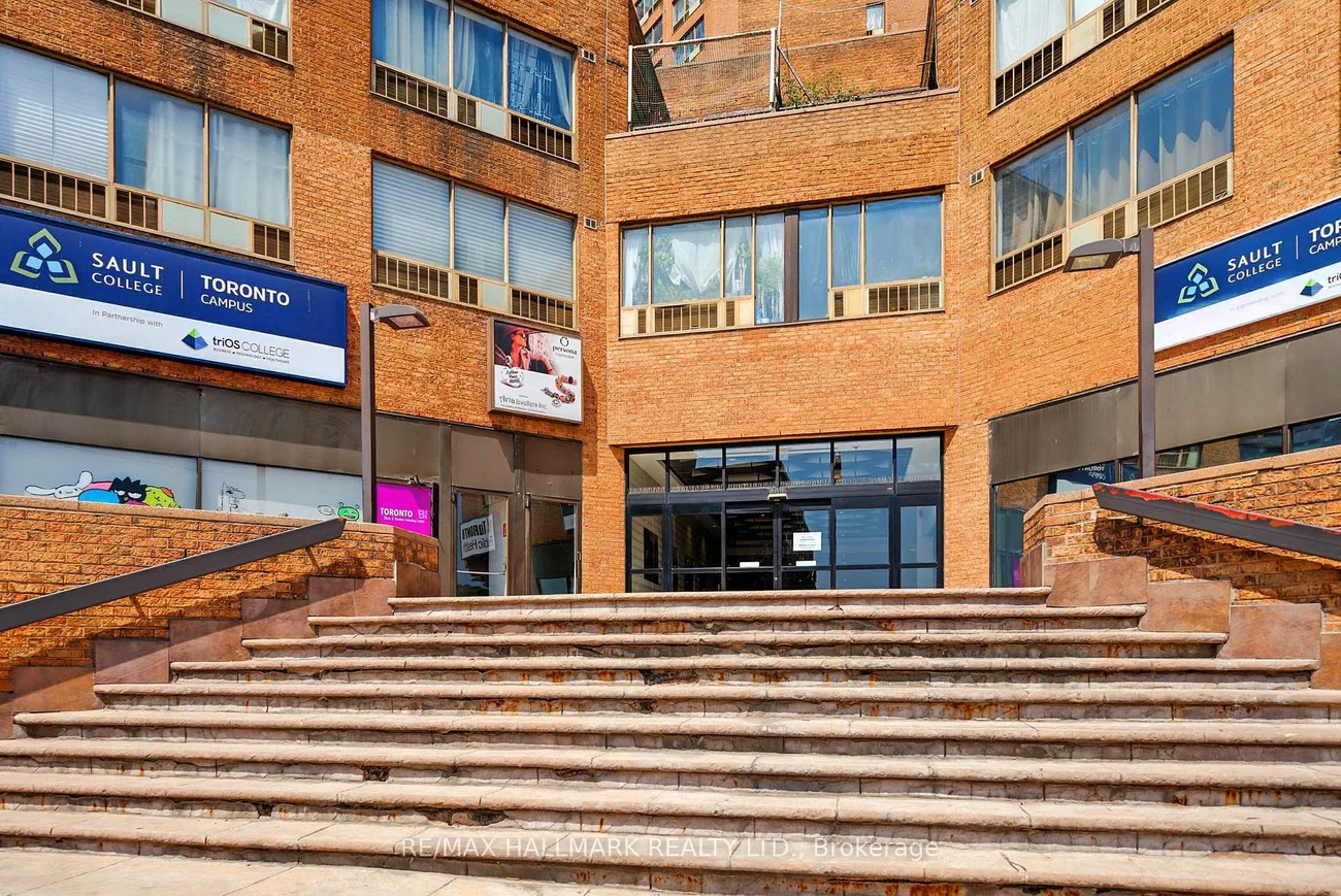 170, Perth, Dovercourt-Wallace Emerson-Junction, Toronto