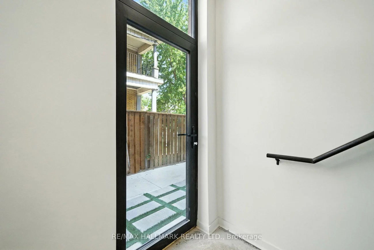 170, Perth, Dovercourt-Wallace Emerson-Junction, Toronto