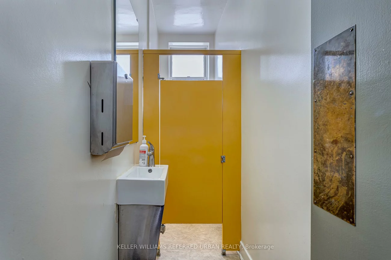 2974, Lake Shore, New Toronto, Toronto