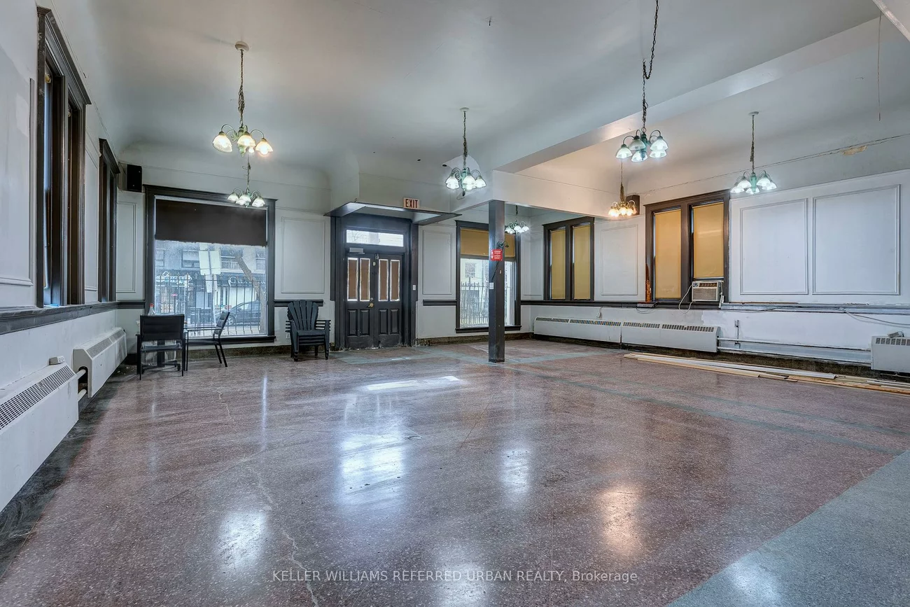 2974, Lake Shore, New Toronto, Toronto