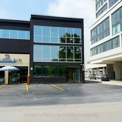10, Plastics, Stonegate-Queensway, Toronto