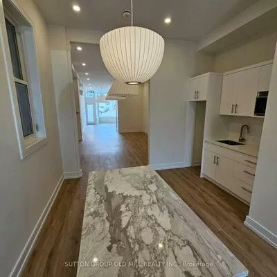 3293, Dundas, Junction Area, Toronto