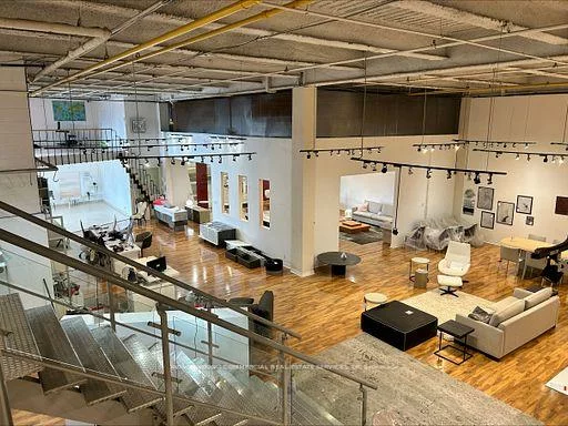 1020, Lawrence, Yorkdale-Glen Park, Toronto