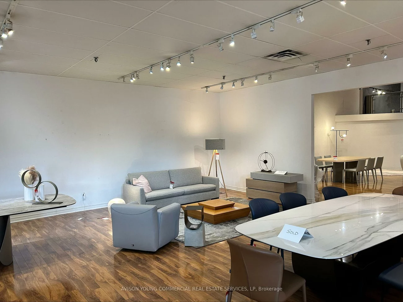 1020, Lawrence, Yorkdale-Glen Park, Toronto