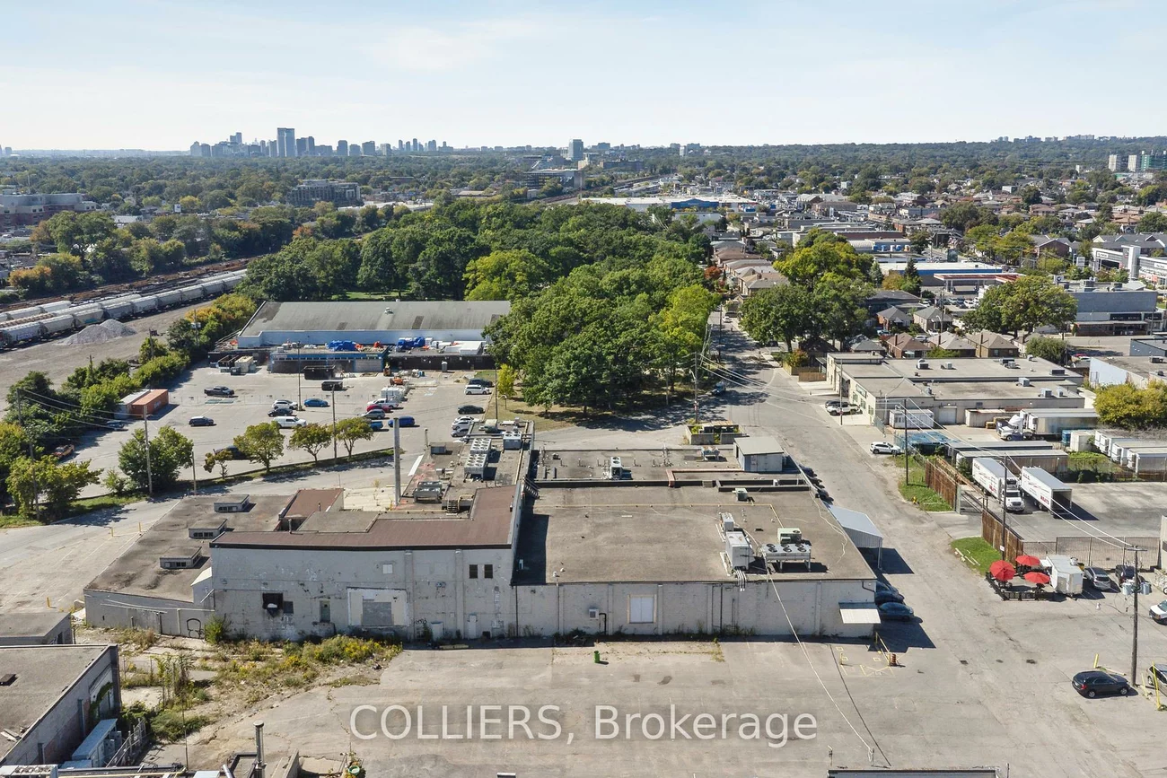 109, Ryding, Junction Area, Toronto
