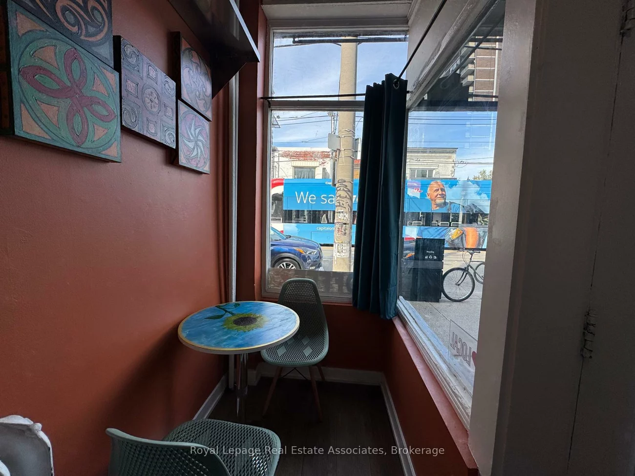 1537, Queen, South Parkdale, Toronto