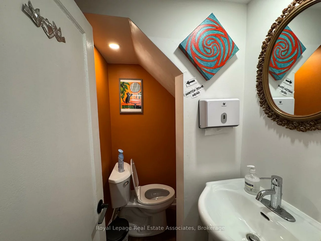 1537, Queen, South Parkdale, Toronto