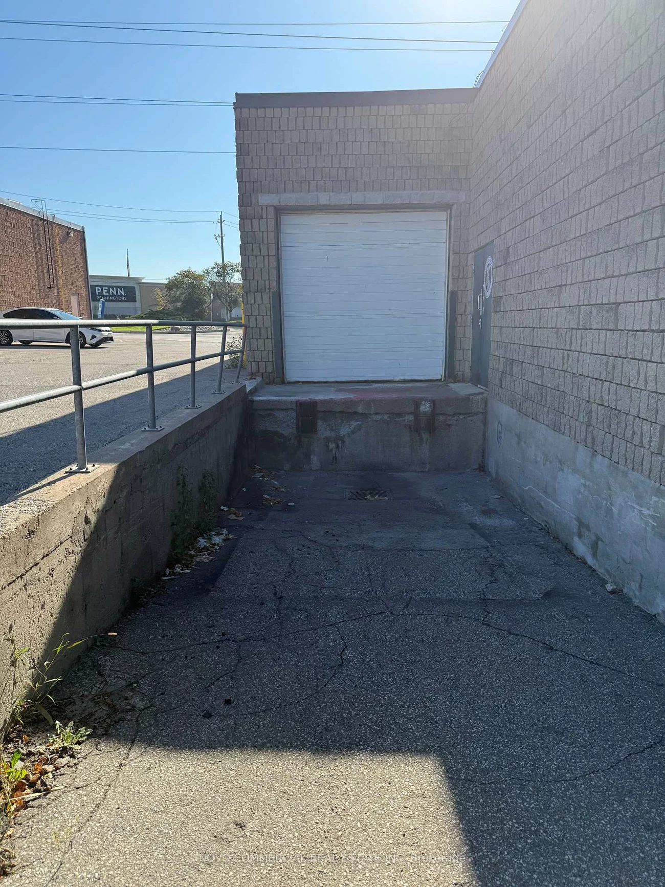 196, North Queen, Islington-City Centre West, Toronto