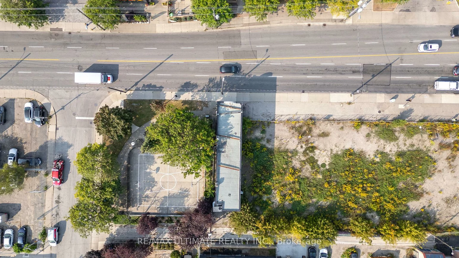 603, Keele, Junction Area, Toronto