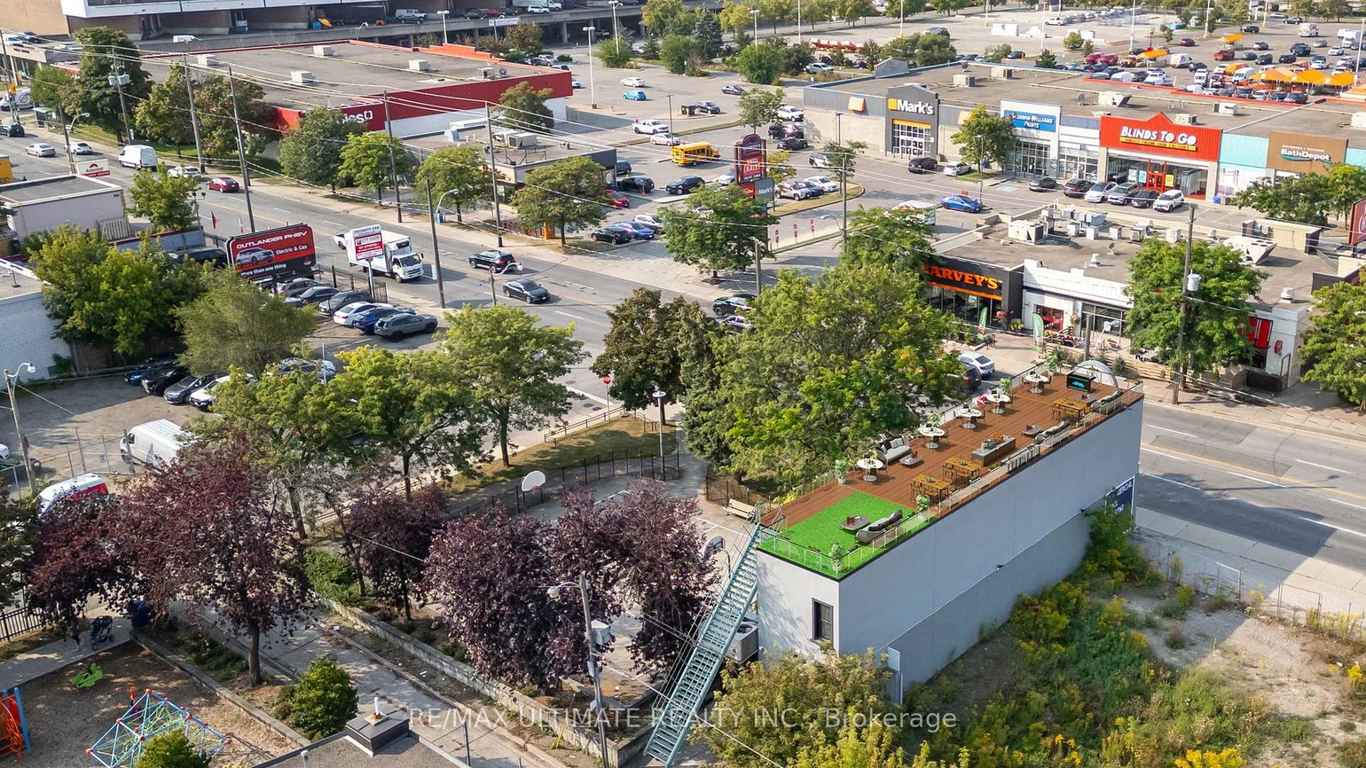 603, Keele, Junction Area, Toronto