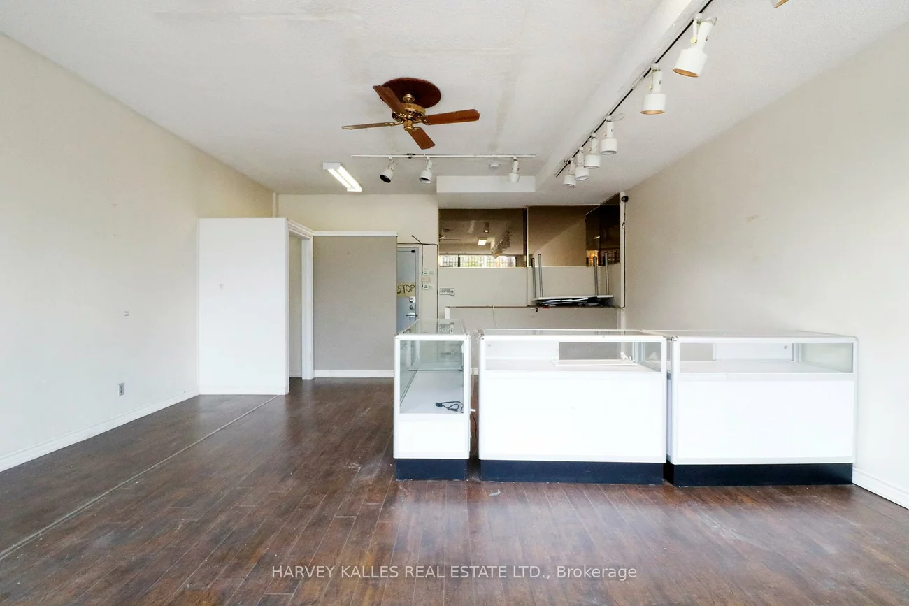 3811, Lake Shore, Long Branch, Toronto