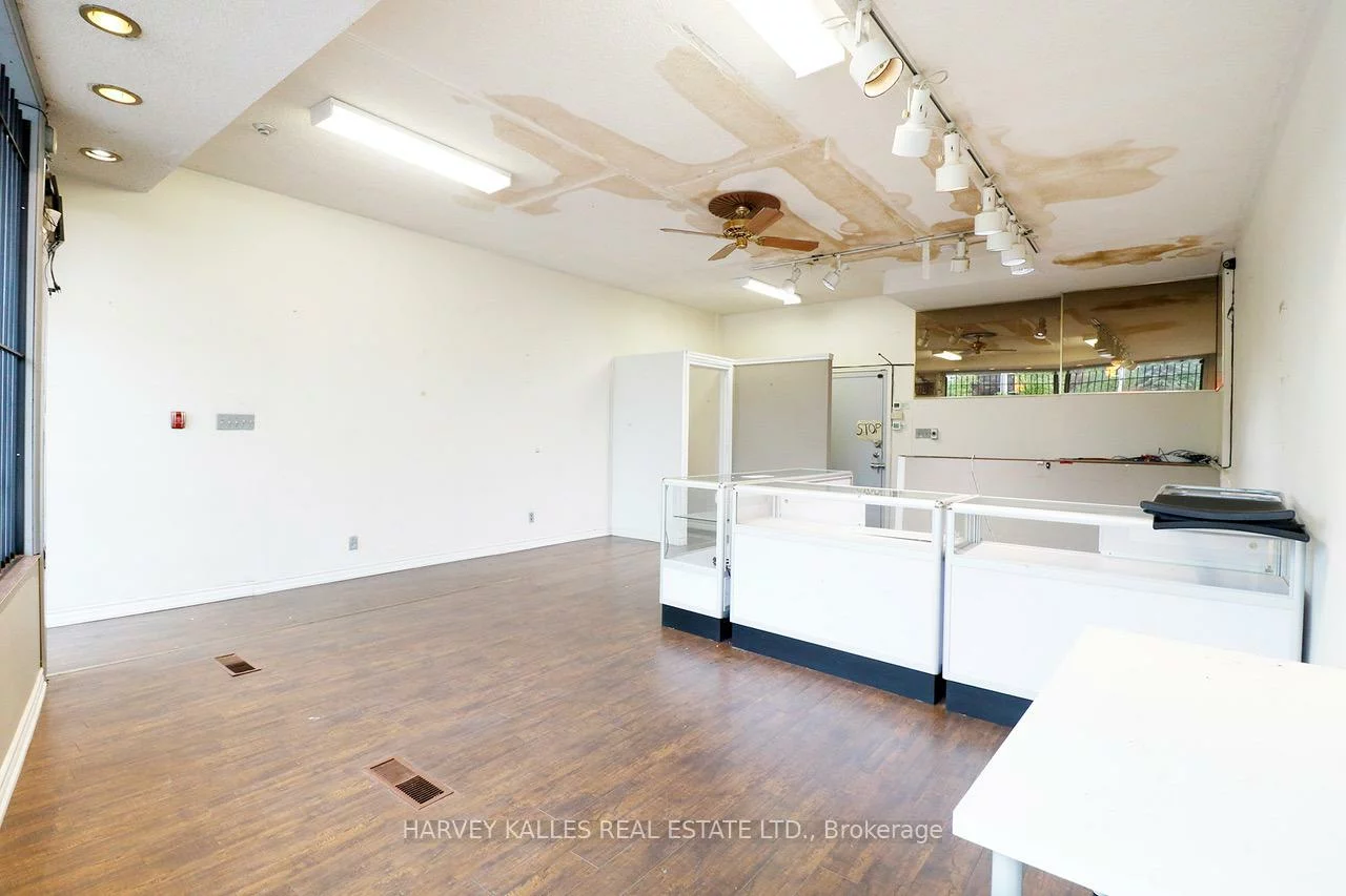 3811, Lake Shore, Long Branch, Toronto