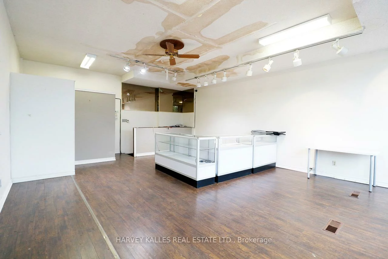 3811, Lake Shore, Long Branch, Toronto