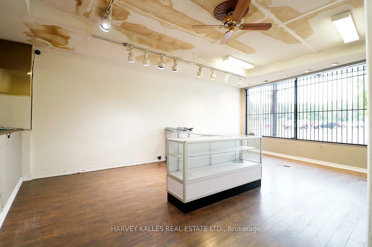 3811, Lake Shore, Long Branch, Toronto