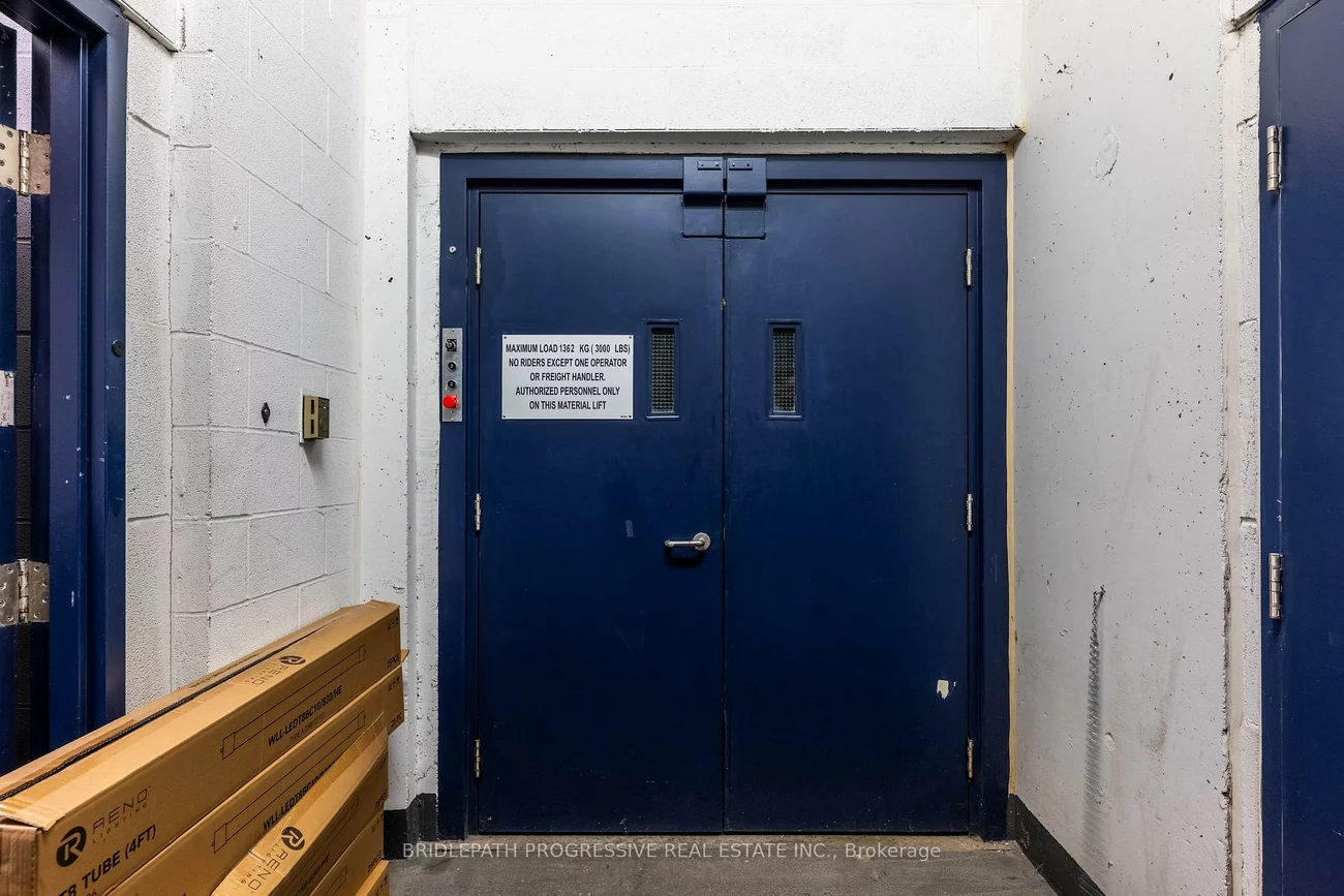 1644, Bloor, High Park North, Toronto