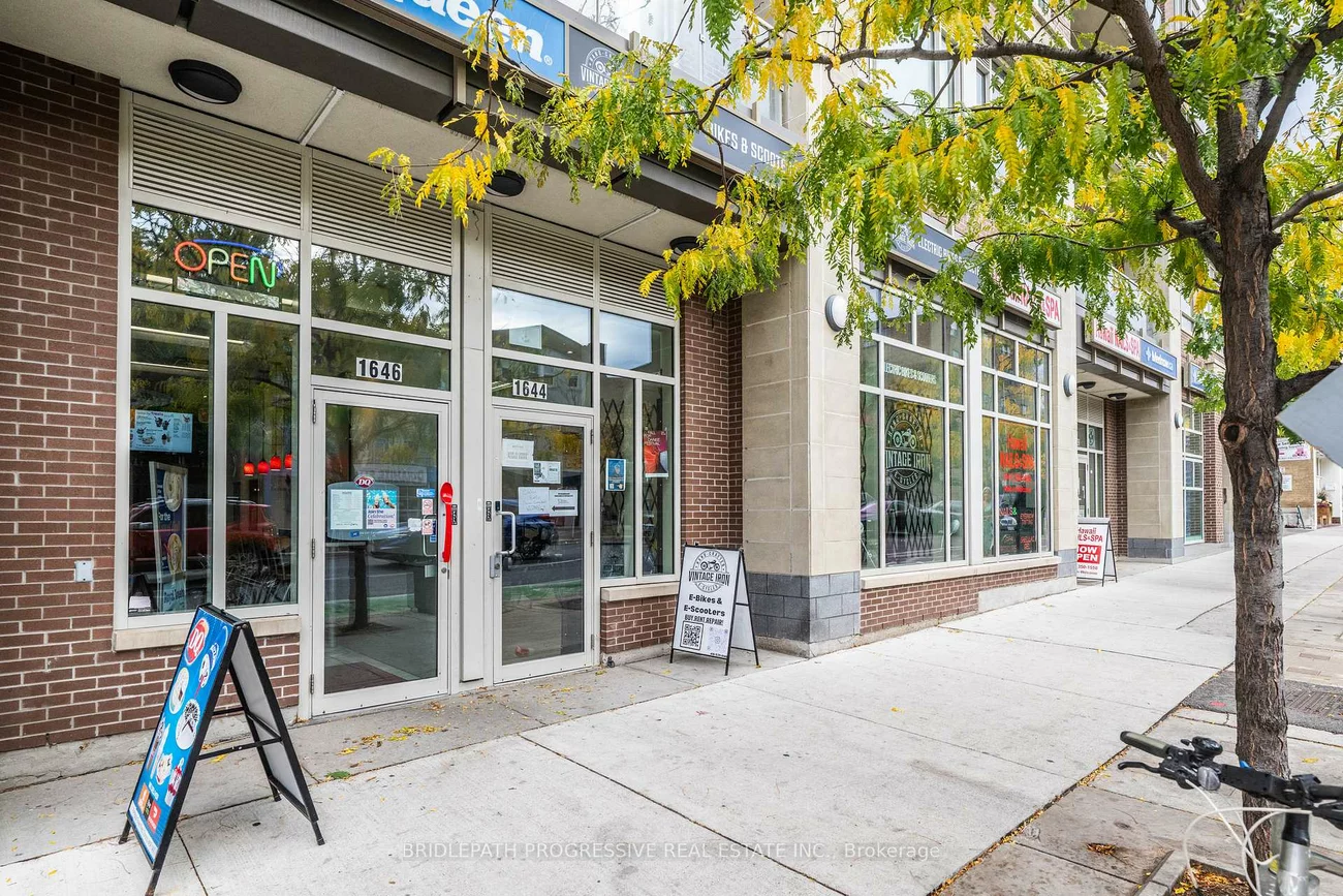 1644, Bloor, High Park North, Toronto