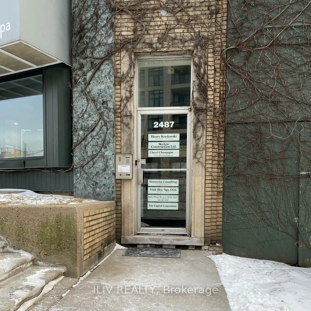 2487, Bloor, High Park-Swansea, Toronto