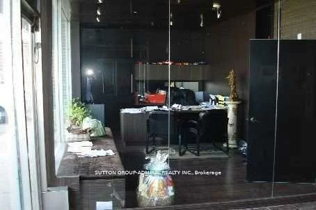 1019, Finch, York University Heights, Toronto