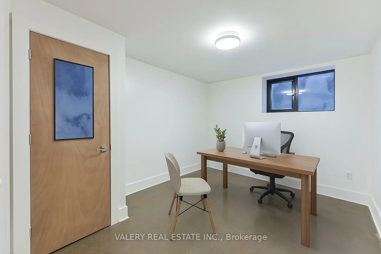 1189, Lawrence, Yorkdale-Glen Park, Toronto