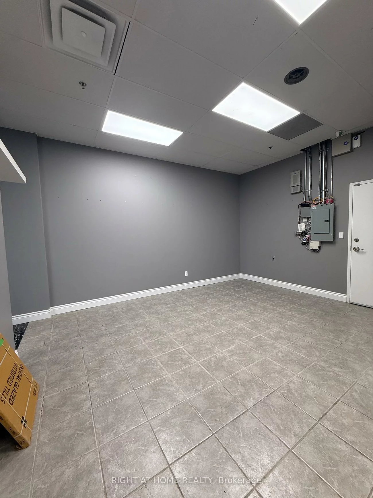 1, De Boers, York University Heights, Toronto