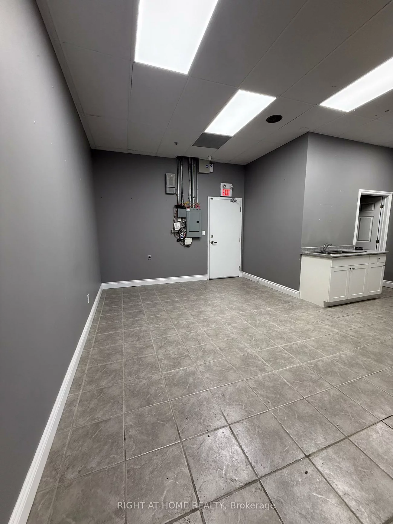 1, De Boers, York University Heights, Toronto