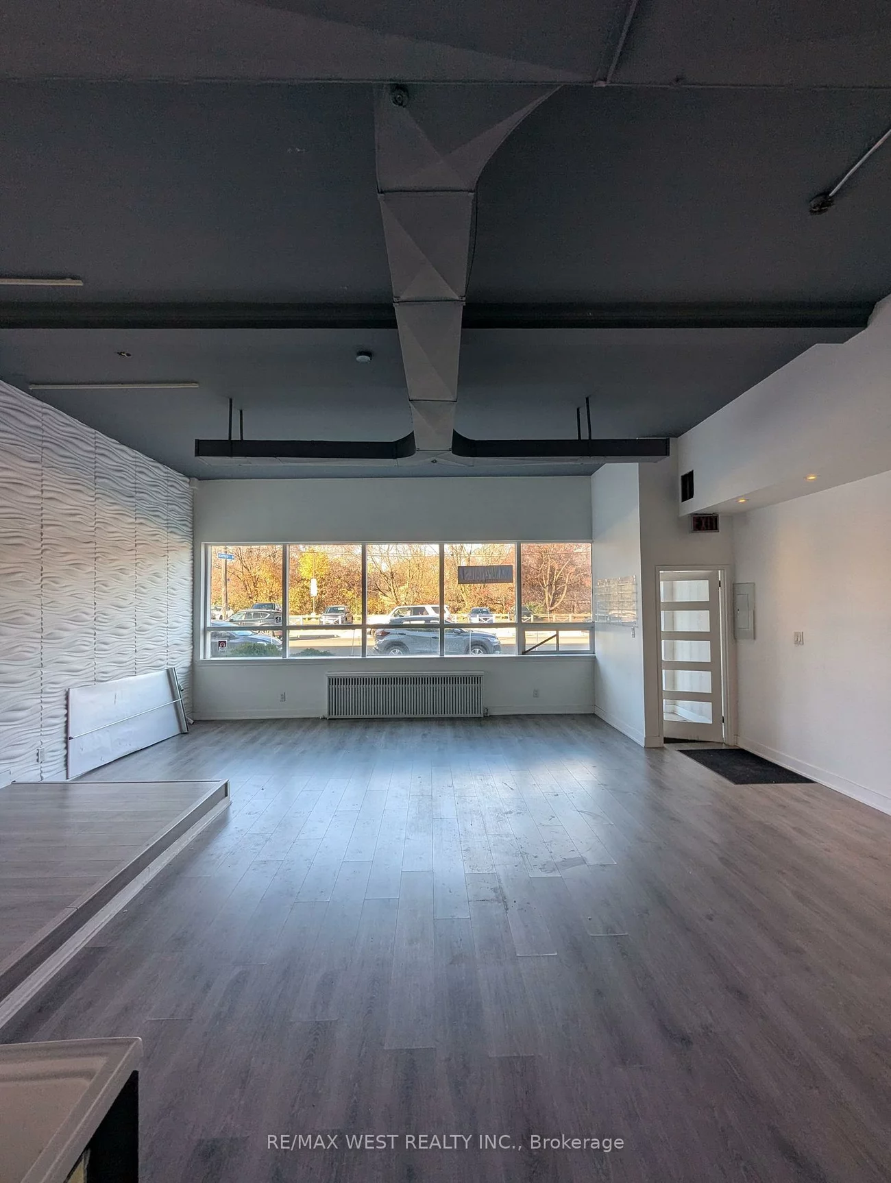 3267, Bloor, Stonegate-Queensway, Toronto