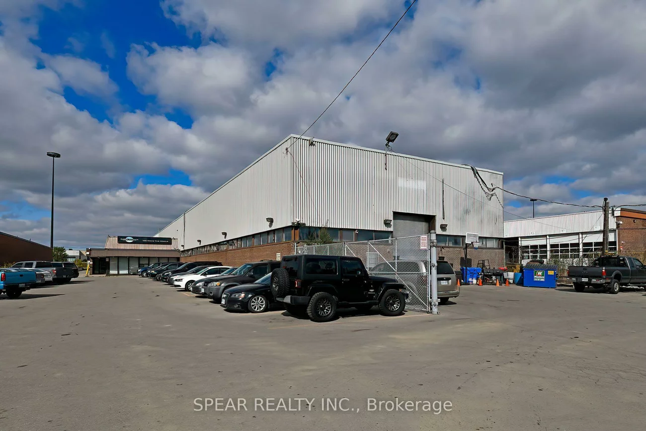 476, Evans, Alderwood, Toronto