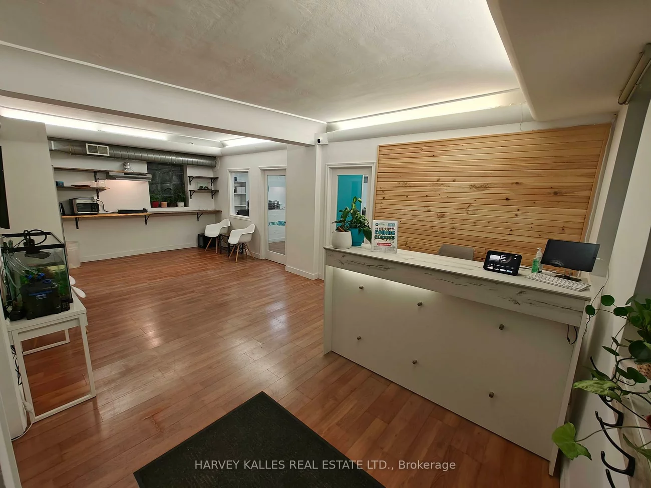 406, Pacific, Junction Area, Toronto